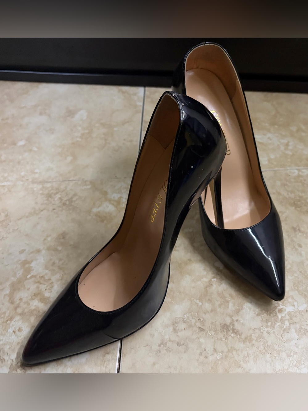 Women's Black Patent Pointed-Toe Stiletto Heels